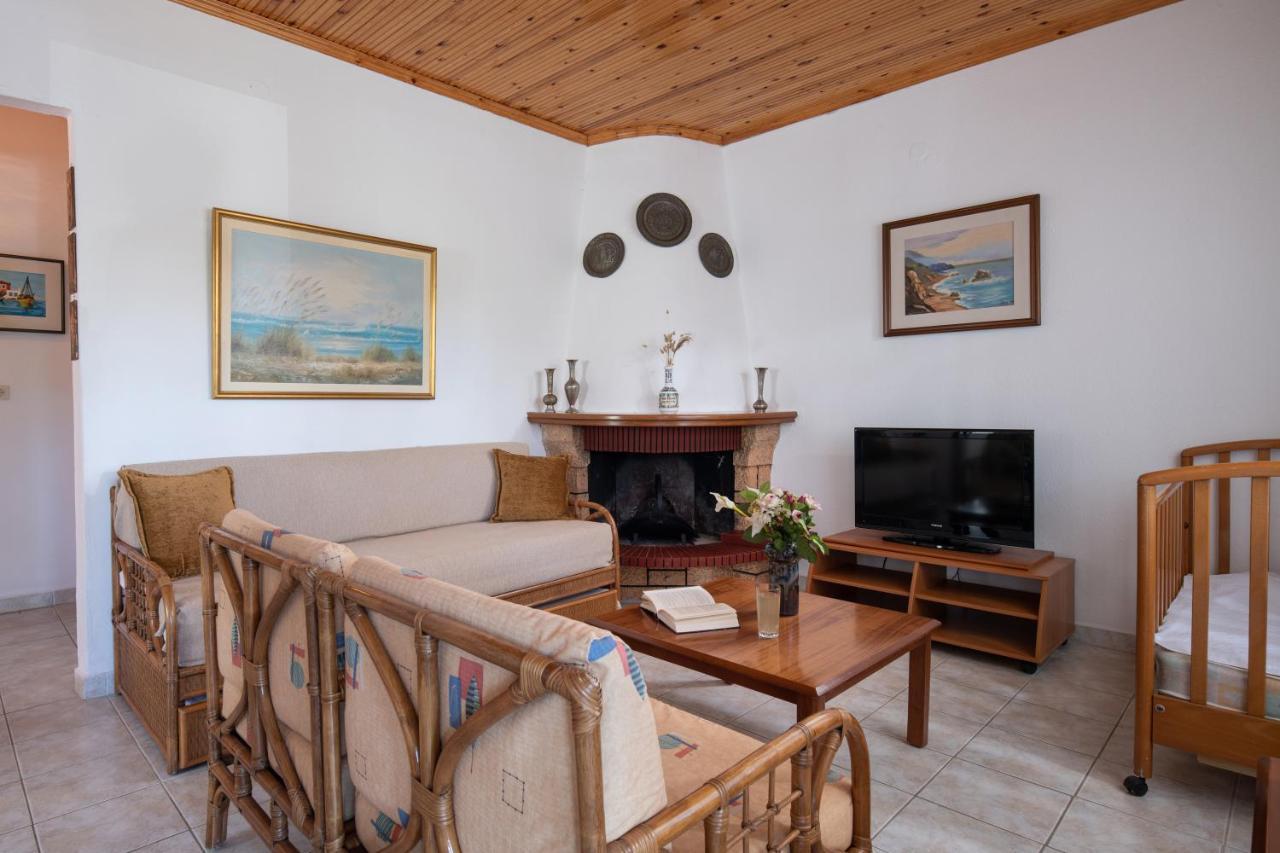 Villa Isabella Торони Экстерьер фото